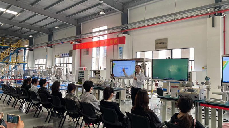 上海新材料研究院招聘条件揭秘：人才选拔的严苛标准
